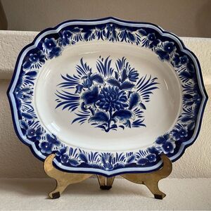 Vintage I. Godinger & Co. Cobalt Blue and White Scalloped Platter 16 x 13 x 2”